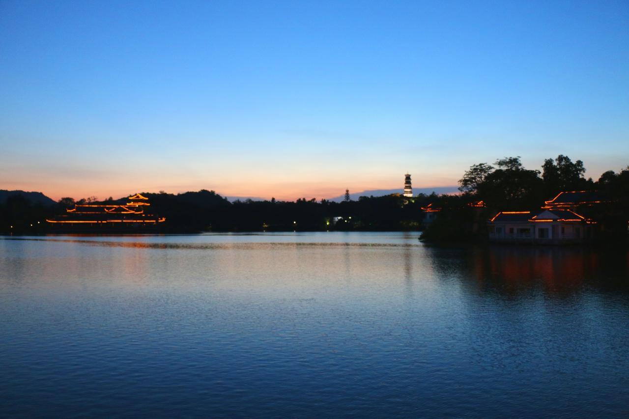 Huizhou Xilin West Lake Boutique Hotel Экстерьер фото